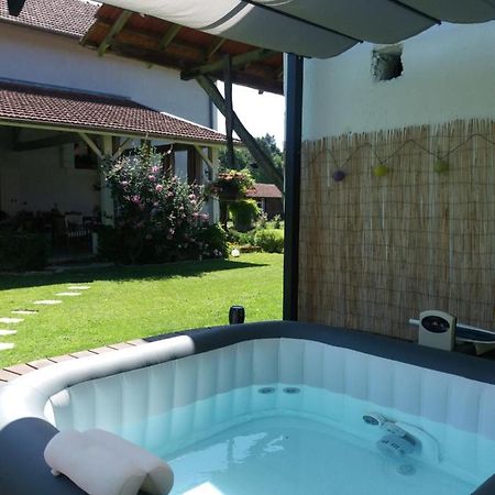 Les Eygletieres Bed & Breakfast Bourriot-Bergonce Dış mekan fotoğraf