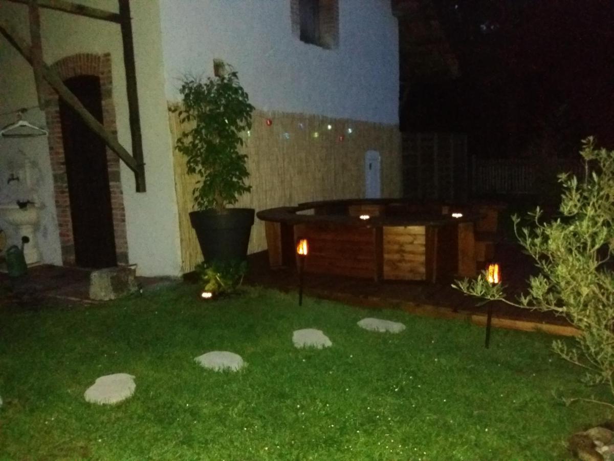 Les Eygletieres Bed & Breakfast Bourriot-Bergonce Dış mekan fotoğraf